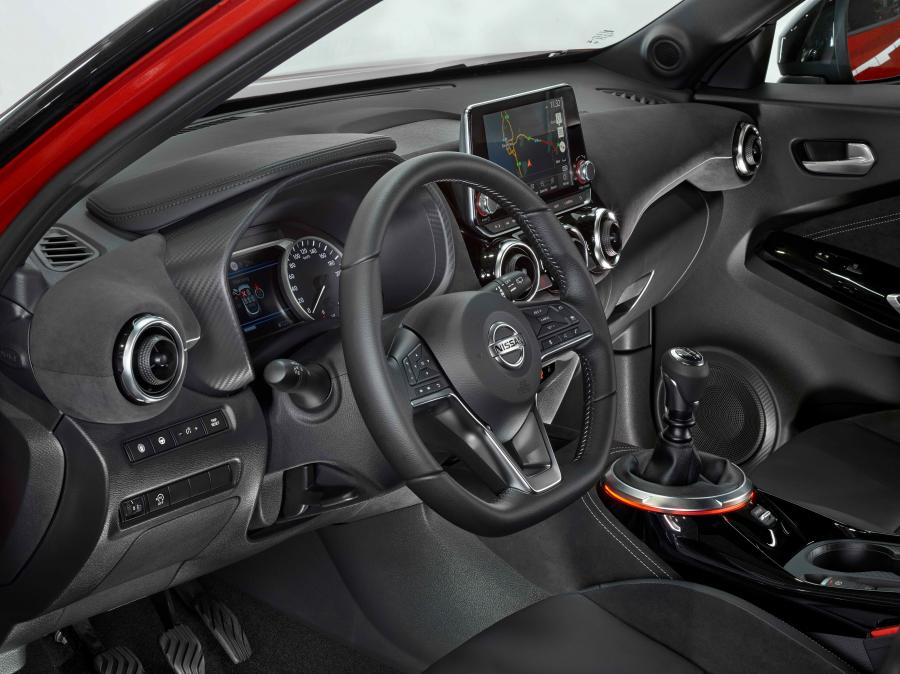 Интерьер Nissan Juke 2019 года  (WW) (фото 54 из 65)